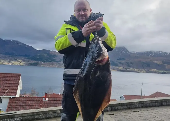 Casa de Férias Kvernesfjorden