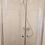 בית נופש Kvernesfjorden *