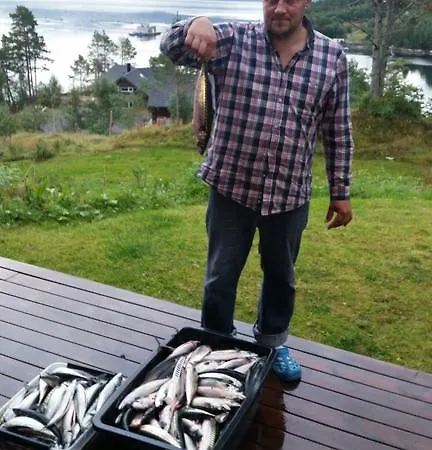 Дом отдыха Kvernesfjorden Steinsgrenda